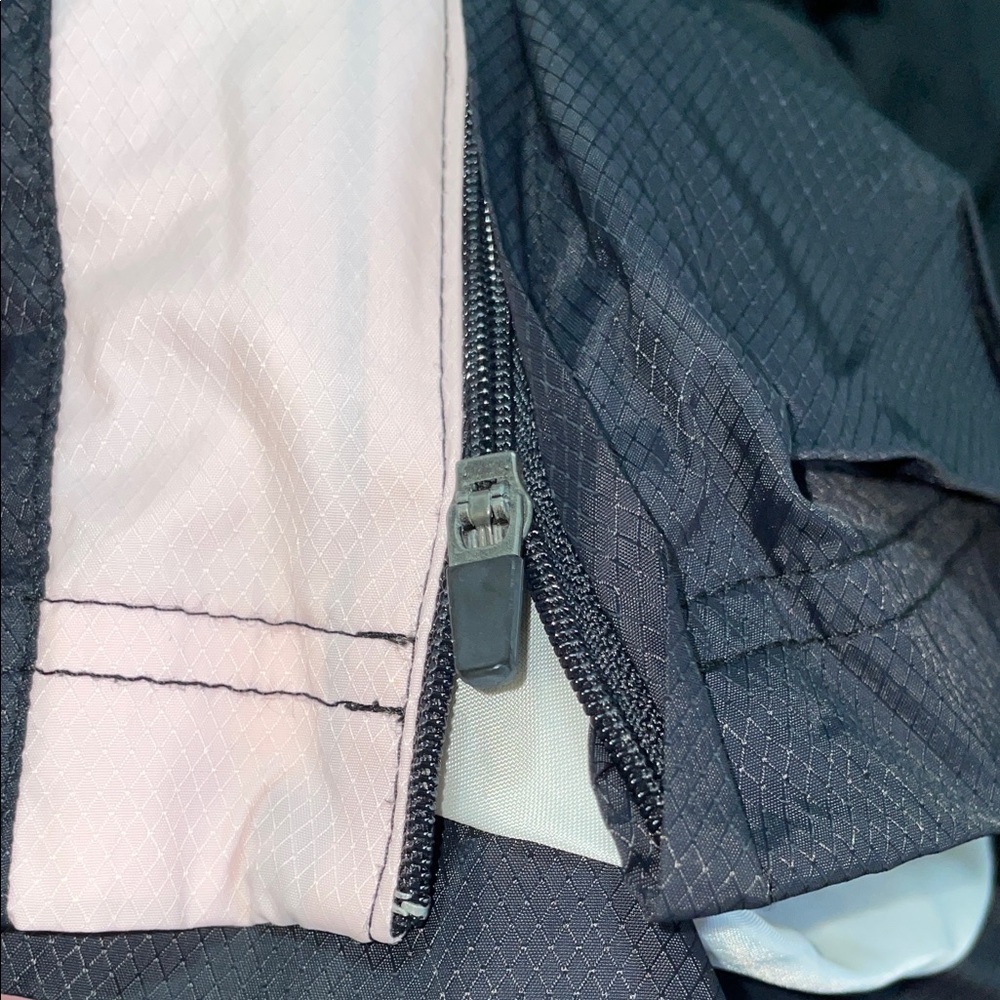 New Balance Pink and Black Tracksuit - Picture 11 of 11